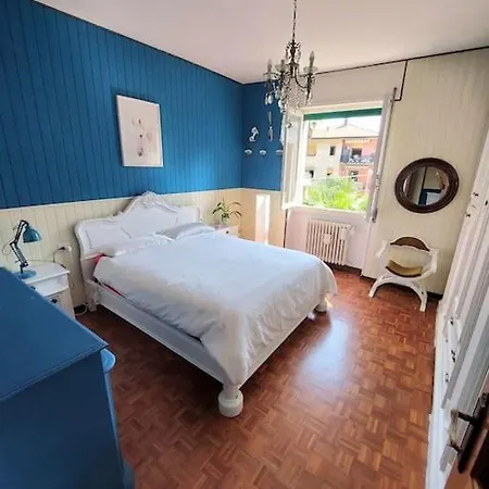 Ed Eleganza Riva Apartment