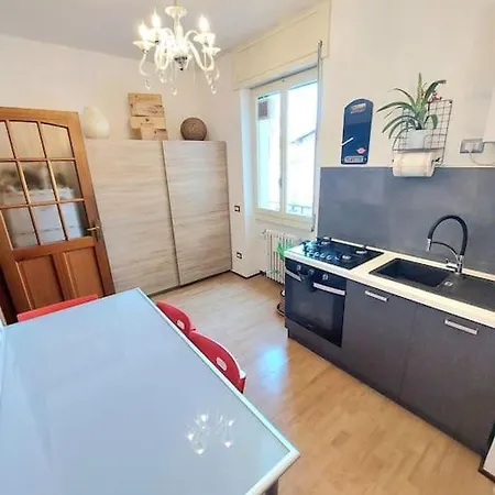 Ed Eleganza Riva Apartment Meina