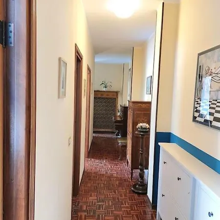 Ed Eleganza Riva Apartment
